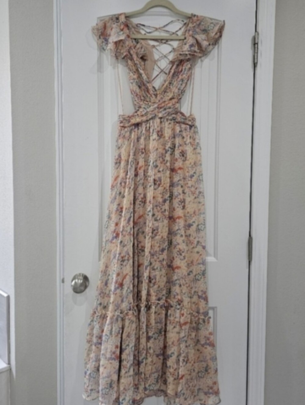 ASTR Primrose Dress Maxi Floral Peach Cutouts Medium - Picture 2 of 10